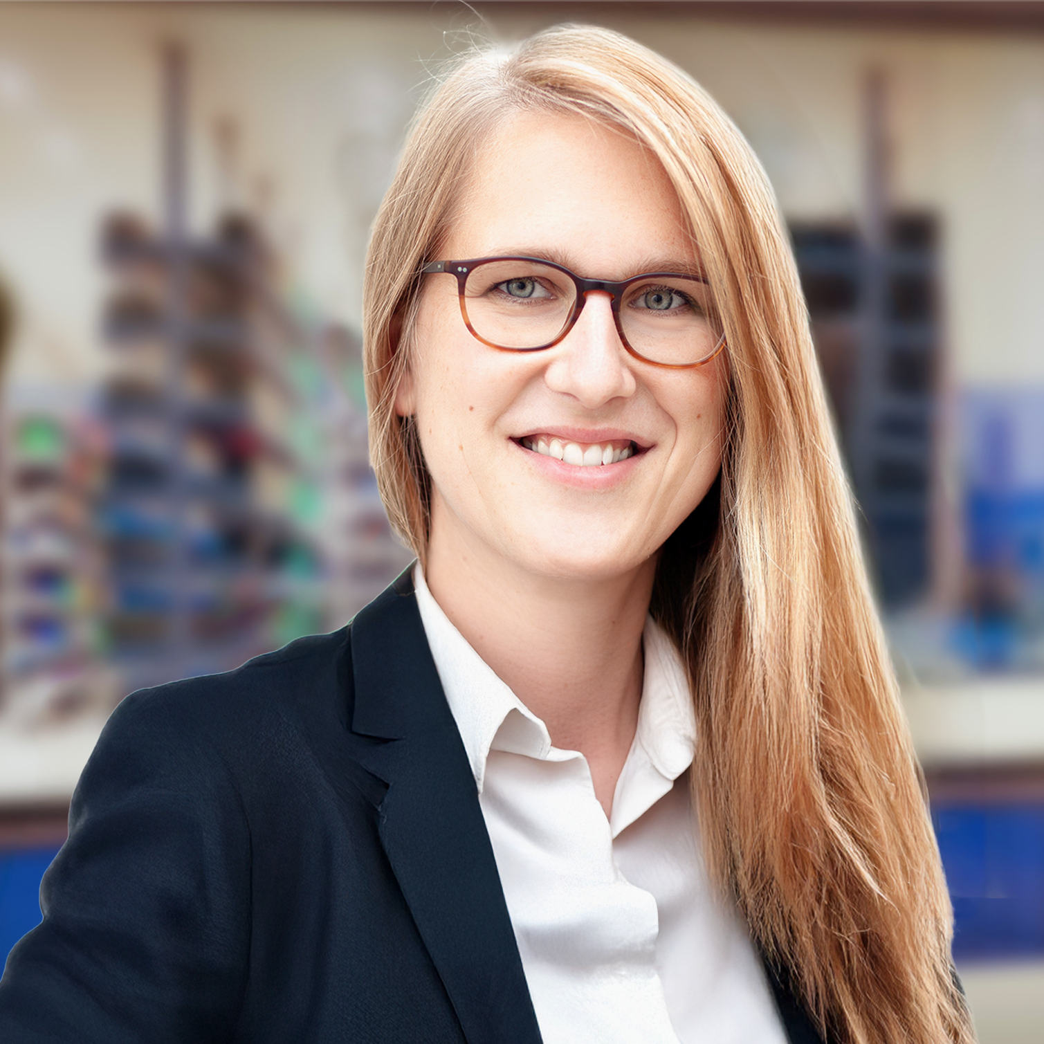 Anja Heuer Senior Account Director Trophic Communications